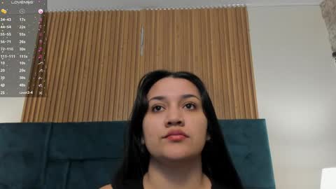 Violeta online show from May 21, 12:25 pm