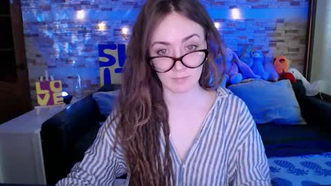 Dalia  online show from December 14, 9:15 am