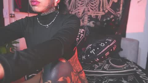 dalia_vorhees online show from May 6, 1:42 am
