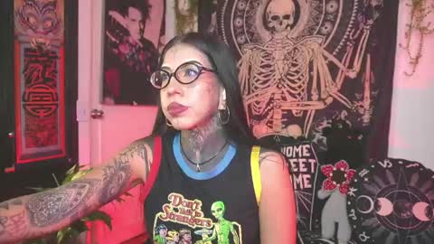 dalia_vorhees online show from May 11, 1:29 am