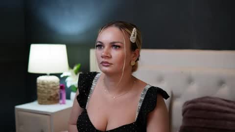  Dalia  online show from May 23, 8:29 pm