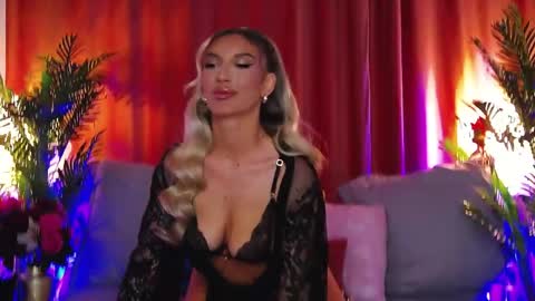 DalidaSelena online show from May 5, 2:53 pm