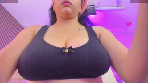 Daliia    online show from December 16, 12:49 pm