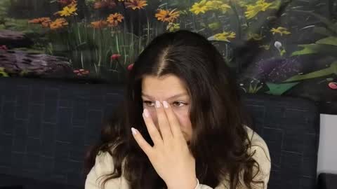 damedefeu online show from November 7, 12:11 pm