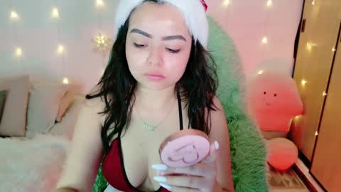 Criss online show from December 24, 9:06 am