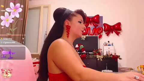 dana online show from December 17, 4:43 pm