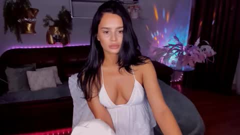 DanaMiers online show from May 22, 4:10 am
