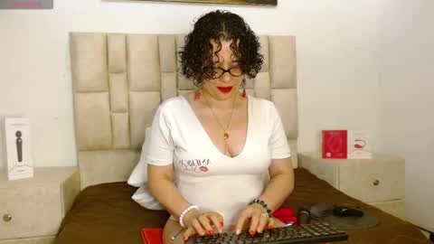 DANESHKA online show from September 8, 11:15 pm