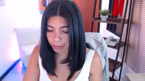 Veronica online show from March 5, 12:01 pm