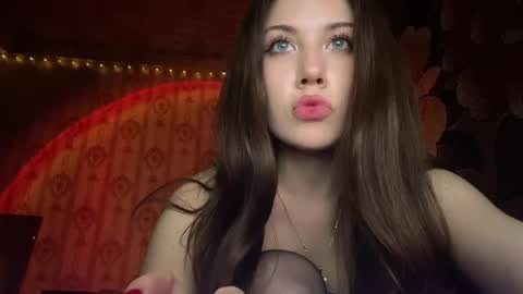 dangerous_softness online show from March 28, 7:35 pm