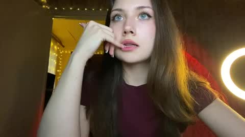 dangerous_softness online show from May 6, 4:33 pm
