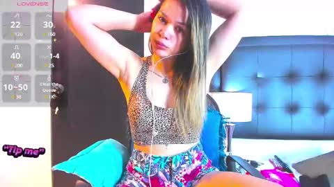 daniela online show from January 20, 8:19 am