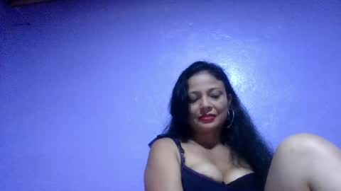daniela_love1 online show from May 16, 11:04 pm