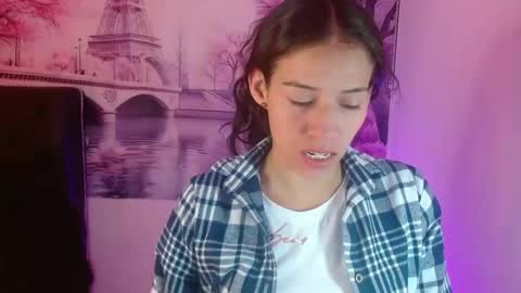 Snapshot of daniela_rivasth chatting on March 9, 6:39 am danielarivasth online show from March 9, 6:39 am