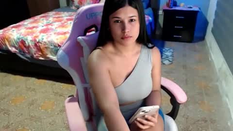 danihot online show from March 24, 1:55 am