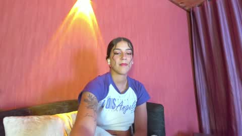 danielamonroe online show from July 11, 2:22 am