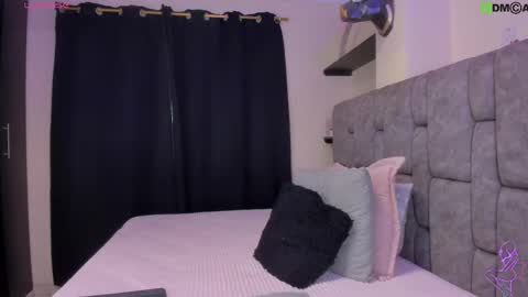 danielasexya online show from May 9, 12:40 pm