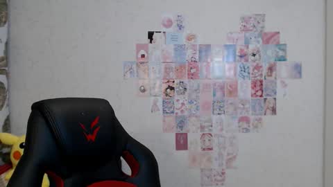 Daniella Martin online show from October 19, 11:23 am