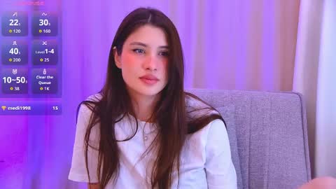 danielle_eddwards online show from March 31, 6:46 am