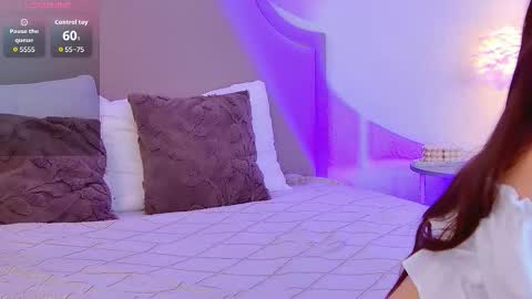 danielle_eddwards online show from March 11, 6:50 am