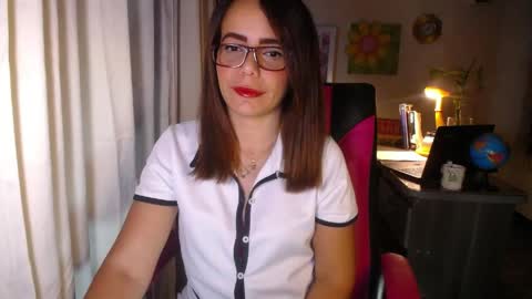 Angie online show from May 21, 5:33 pm