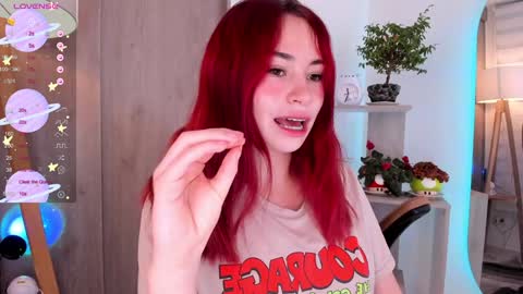 Danielle Rose online show from December 5, 10:56 pm