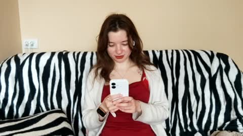 Mia online show from April 1, 7:20 am