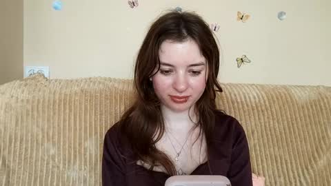 Mia online show from May 23, 3:10 pm