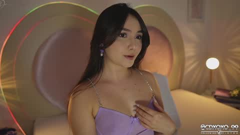 Snapshot of danii_xoxo chatting on December 13, 9:41 pm online show from December 13, 9:41 pm