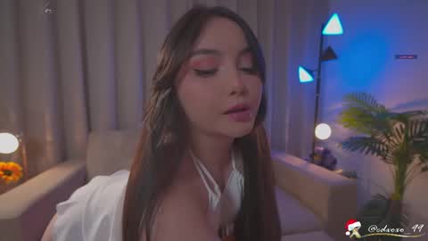      online show from December 18, 6:45 pm