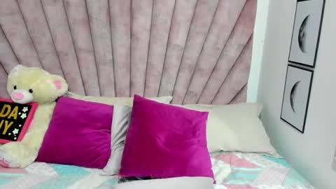 DaniiBelluci  online show from May 16, 10:36 am