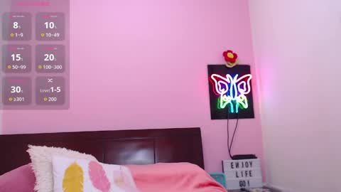 K A R O L online show from April 28, 2:27 am