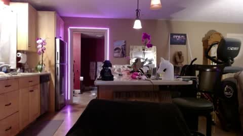 DanikaWhite69 online show from May 26, 1:54 pm
