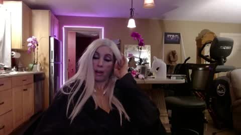 DanikaWhite69 online show from May 17, 12:48 pm