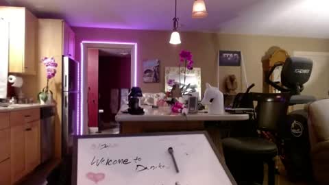 DanikaWhite69 online show from May 15, 12:19 pm