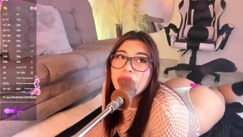 danna_adams1 online show from February 28, 3:37 am