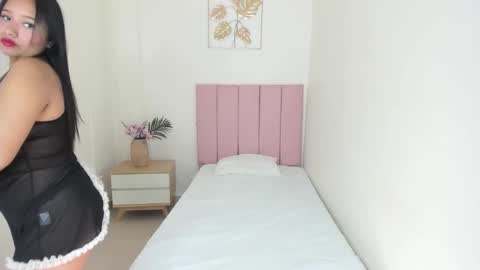 danna_bliss online show from January 14, 5:01 am