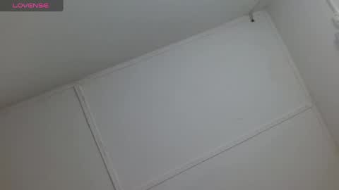 dannaberlin_0 online show from December 22, 12:27 pm