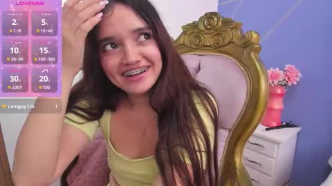 Danna online show from November 2, 4:32 pm