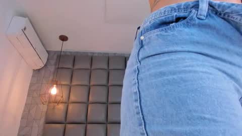 Danna online show from December 18, 12:21 pm