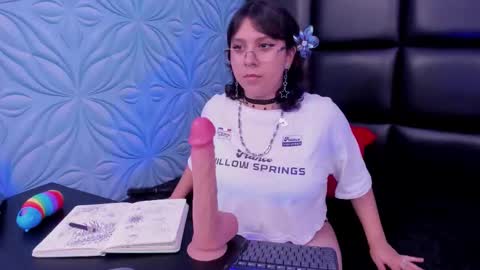 Dannixxx online show from March 13, 6:58 am