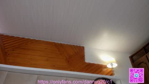 Danny online show from December 2, 7:10 am