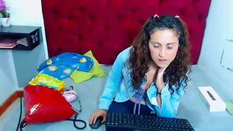 Danny your Sweet Love online show from December 3, 2:23 am