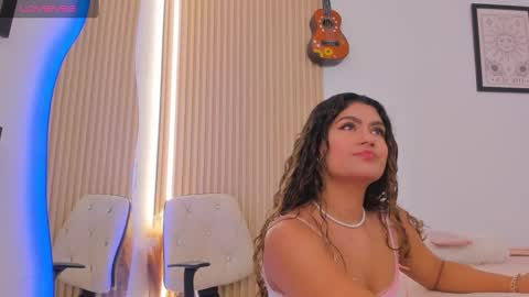 Antonella Mora online show from December 3, 10:48 am