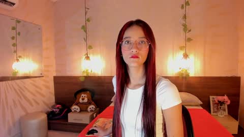 Daphne online show from January 23, 11:37 am