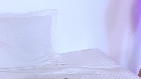 daphneegray online show from April 10, 6:30 am