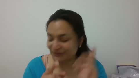 Snapshot of dapnne24 chatting on March 10, 2:48 pm dapnne online show from March 10, 2:48 pm