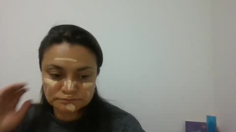Snapshot of dapnne24 chatting on February 20, 8:14 pm dapnne online show from February 20, 8:14 pm