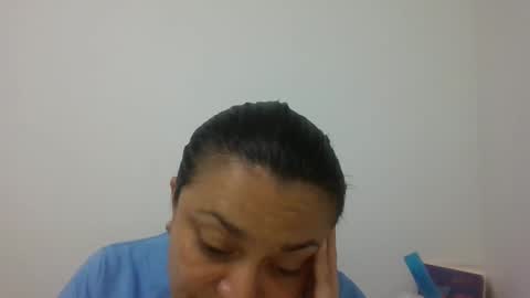 Snapshot of dapnne24 chatting on February 7, 1:43 pm dapnne online show from February 7, 1:43 pm