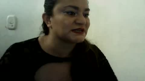 dapnne online show from May 25, 3:22 pm